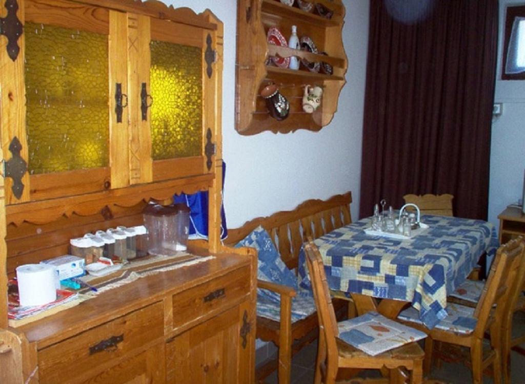Sarkadi Apartman Hajdúszoboszló Buitenkant foto
