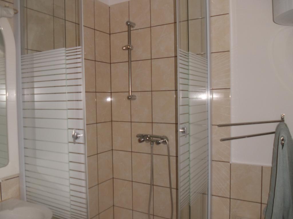 Sarkadi Apartman Hajdúszoboszló Buitenkant foto