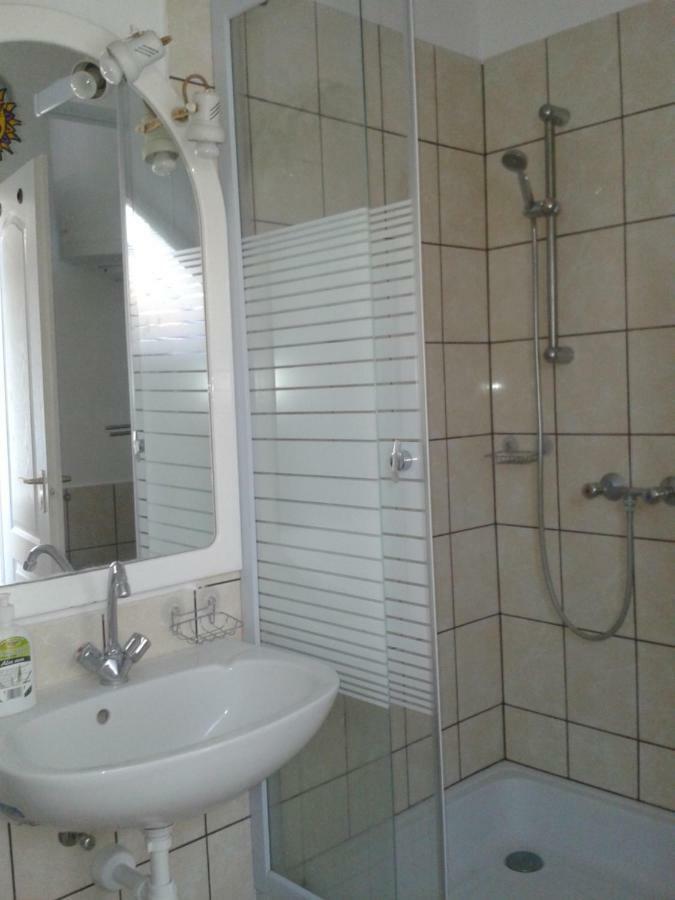 Sarkadi Apartman Hajdúszoboszló Buitenkant foto