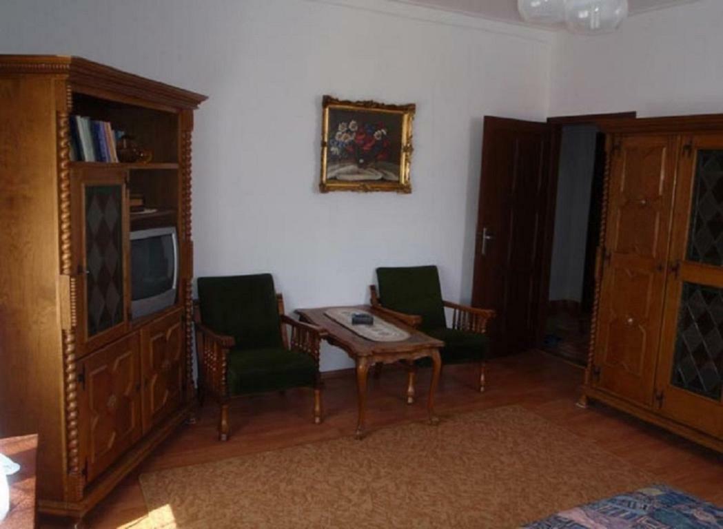 Sarkadi Apartman Hajdúszoboszló Buitenkant foto